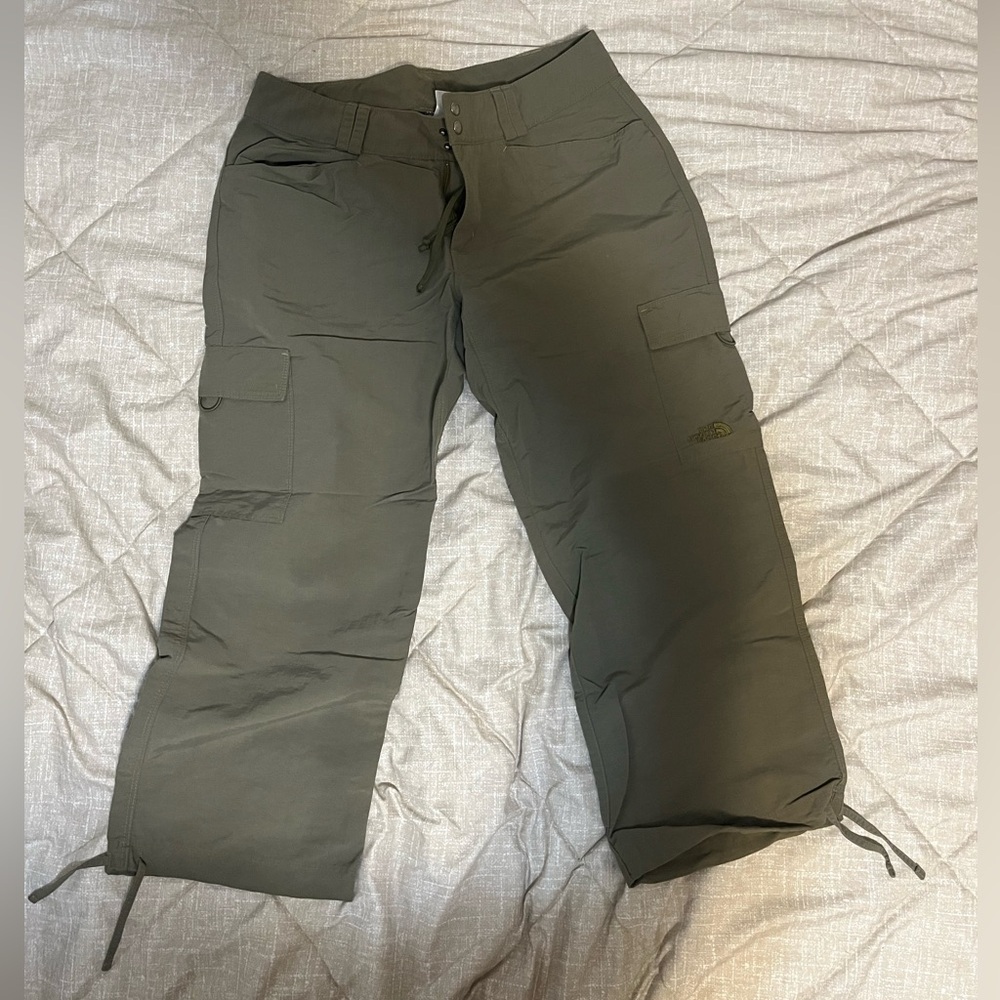The North Face Women’s Olive Green Cargo Capris
